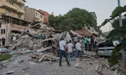 Sındırgı’da Deprem: Bir Kişi Hayatını Kaybetti, Müteahhit ve Bina Sahibi Gözaltında