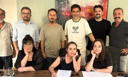 “Ölü Arının İğnesi” filminin başrollerinde Cansel Elçin ve Zeynep Tuğçe Bayat var