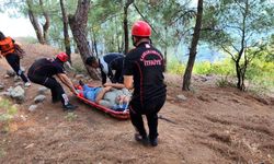 Kahramanmaraş’ta Zorlu Arazide Ayağı Kırılan Vatandaş İçin İtfaiye ve Sağlık Ekipleri Harekete Geçti