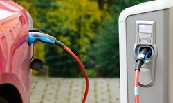 Kahramanmaraş’ta Elektrikli Araç Sahiplerini Zorlayan Şarj İstasyonu Krizi