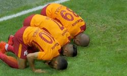 FIFA'dan gol sevincine yeni kurallar! Futbolcu secde ederse yaptırım geliyor