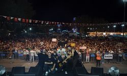 İkilem’den Kahramanmaraş’ta Unutulmaz Gece: Fuar Alanı Coşkuyla Sallandı