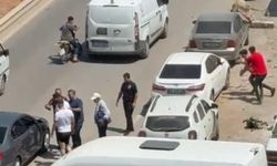 Kahramanmaraş'ta trafikte motokuryeye tekme tokat dayak