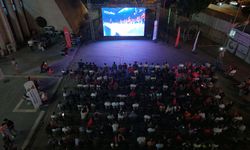 Kahramanmaraş’ta milli maç dev ekrandan takip edildi