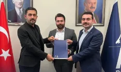 Anahtar Parti Kahramanmaraş Gençlik Kolları’nda Devir Teslim: Burak Mutlu Göreve Başladı
