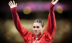 Aysel Önder kimdir? Rekorları ve  kazandığı madalyalar