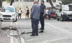Evi ateşe vermek istedi, polise eşyalar fırlattı