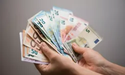 Kahramanmaraş'ta döviz alarmı: EURO uçtu, piyasa gerildi!
