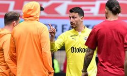 Fenerbahçeli Mert Hakan’dan Kerem hamlesi sosyal medyada dikkat çekti