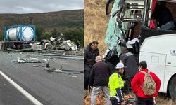 Sivas’ta trafik faciası! Yolcu otobüsü ile TIR çarpıştı: Çok sayıda yaralı
