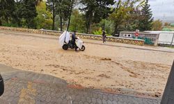 Kahramanmaraş'ta aniden bastıran sağanak yağış taşkına neden oldu!