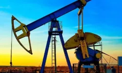 Brent Petrol Yükselişini Sürdürüyor: Varil Fiyatı 65,83 Doları Gördü