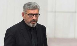 Cihangir İslam kimdir? Siyasetten akademiye uzanan yaşamı