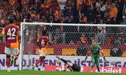Dev derbide puanlar paylaşıldı: Nefes kesen maç berabere bitti