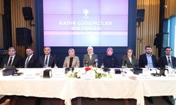 Kaya’dan Onikişubat Başkanı Toptaş’a kadın projeleri için övgü