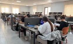 Kahramanmaraş'ta Gençlik Merkezi’nde Sosyalleşirken Öğrenmek Artık Kolay