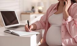 Anneler İçin Ek İzin Hakkı: 24 Haftalık Süre Resmiyet Kazanıyor