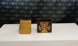 Değeri dudak uçuklattı! Tam 2 bin yıllık... Kahramanmaraş'ta altın kaplamalı Tevrat ele geçirildi