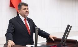 Debgici'den TBMM'de Deprem Konutları Çıkışı: "350 Bin Yuva Tamam, Sırada Yenileri Var"