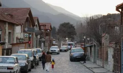 Türkiye’den Yoğun İlgi Görüyordu! Komşu Ülke Yeni Belge Şartını Duyurdu