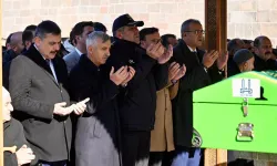 Kahramanmaraş Valisi Mükerrem Ünlüer’in yeğeni trafik kazasında öldü