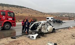 Otomobillerin hurdaya döndüğü kazada doktor öldü, 2 kişi de ağır yaralandı