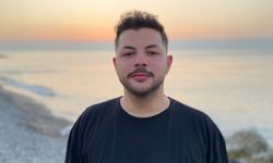 Deniz İlyasoğlu Kimdir? Sosyal Medyanın Yükselen Yıldızı