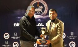 Gazeteci Mesut Tuğrul’a ödül