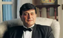 Ferdi Özbeğen Kimdir? Efsane Sanatçının Hayatı ve Albümleri