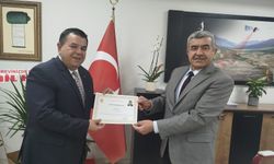 Kahramanmaraş Kadastro Müdürü Mustafa Dal’a Üstün Başarı Belgesi: Kadastroda Gurur Günü
