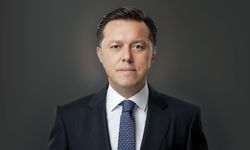 Nebi Hatipoğlu Kimdir? İş Dünyasından Siyasete Başarı Hikayesi