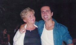 Teoman’ın Annesi Şaziment Yakupoğlu Kimdir? Hayatı ve Etkisi