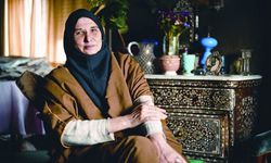 Ayşe Şasa Kimdir? Hayatı, Senaryoları ve Fikir Yolculuğu