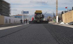 Ali Sezal Bulvarı’nda Trafik Rahatlıyor! Büyükşehir Ekipleri Sahaya İndi