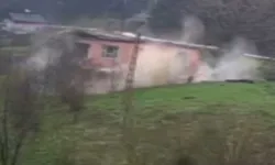 Kastamonu'da Heyelan Felaketi: Kar Eridi, Toprak Hareketlendi, Ev Yıkıldı