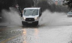 Meteoroloji’den Kahramanmaraş'a yağış uyarısı: Sel su baskınları geliyor! Bu saatlerde sakın dışarı çıkmayın