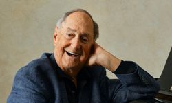 Neil Sedaka Kimdir? Ünlü Müzisyenin Hayatı ve Başarıları