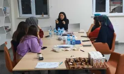 Elbistan GSB Yurdu’nda Gençleri Buluşturan Etkinlik: Empati Atölyesi Başladı