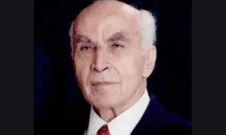 İzzet Baysal Kimdir? Hayatı, Vakfı ve Bolu’ya Kazandırdıkları