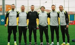 Kahramanmaraş İstiklalspor’da Yeni Dönem: Bilal Kısa’nın Teknik Ekibi Açıklandı