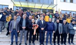 Kahramanmaraş'ta 40 yıllık öğretmenlik hayatı törenle sona erdi