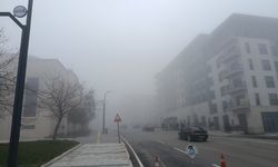 Kahramanmaraş'ta sabahın erken saatlerinde birçok noktada yoğun sis etkili oldu