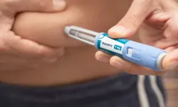 Zayıflama İğnesini Bırakanlar Dikkat: Verilen Kilolar Katlanarak mı Dönüyor?