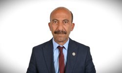 Muammer Çelikbaş Kimdir? Siyasi Kariyeri, Yaşı ve Hayatı