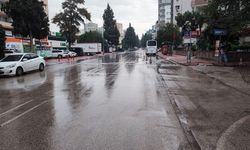 8 Nisan Adana'da okullar tatil mi? Meteoroloji şiddetli yağış uyarısı yaptı!