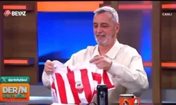 Kahramanmaraşspor’dan Derin Futbol’a Sürpriz: Canlı Yayında Forma Şov