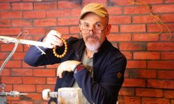 Kahramanmaraşlı Emekli Memur Kendi Tornasıyla Sanat Üretiyor