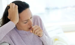 Kuru öksürük neden olur, nasıl geçer? İşte boğaz gıcığını anında dindiren ev yapımı çözümler