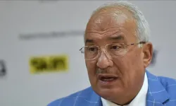 Burhanettin Kocamaz Kimdir? Kariyeri ve Siyasi Hayatı