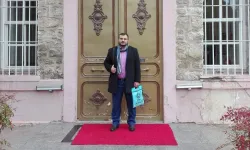 Erdoğan Aydın Kimdir? Esenler Öz-De Bir Ortaokulu Müdürü Hakkında Bilgiler